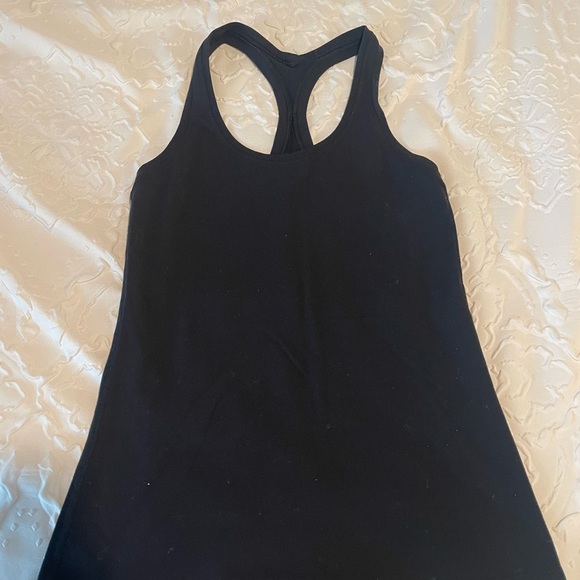 Lululemon Razorback Top - Picture 3 of 4